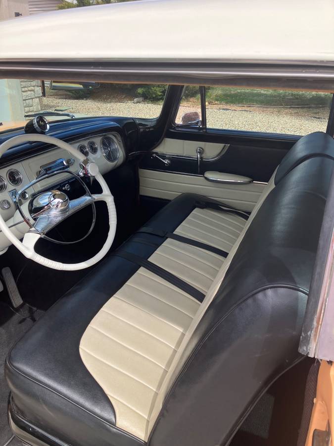 Plymouth-belvedere-1955-custom-3