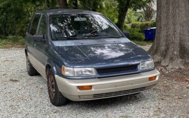 Plymouth-colt-vista-1992-blue-2