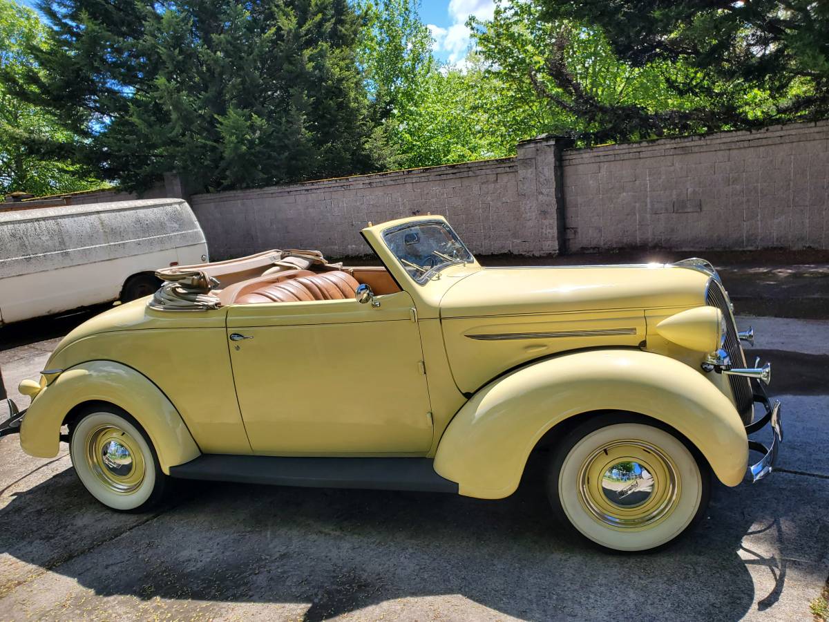 Plymouth-convertible-1937-custom-7