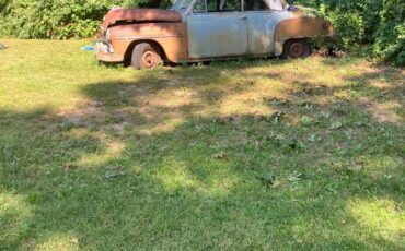 Plymouth-cranbrook-1952-blue