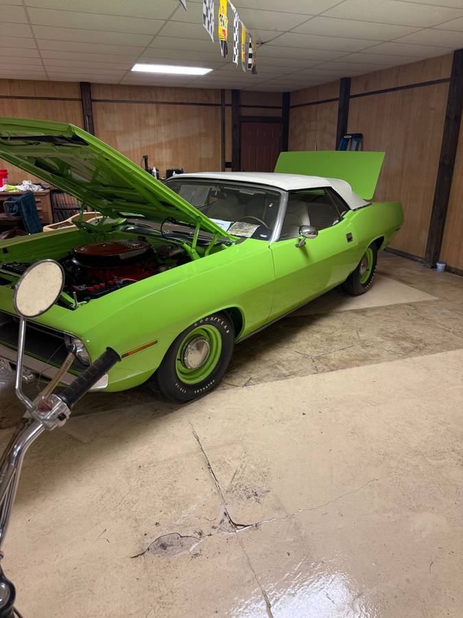 Plymouth-cuda-1970-green-1