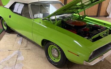Plymouth-cuda-1970-green