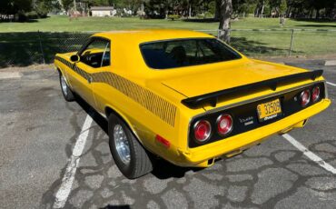 Plymouth-cuda-1974-3