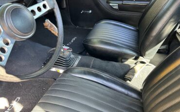 Plymouth-cuda-1974-6