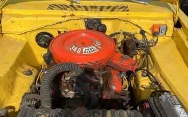 Plymouth-duster-1970-yellow-9