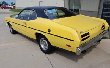 Plymouth-duster-1971-2