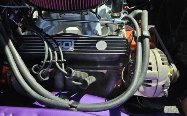 Plymouth-duster-1973-purple-11