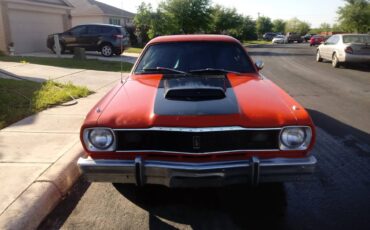 Plymouth-duster-1975-orange-2