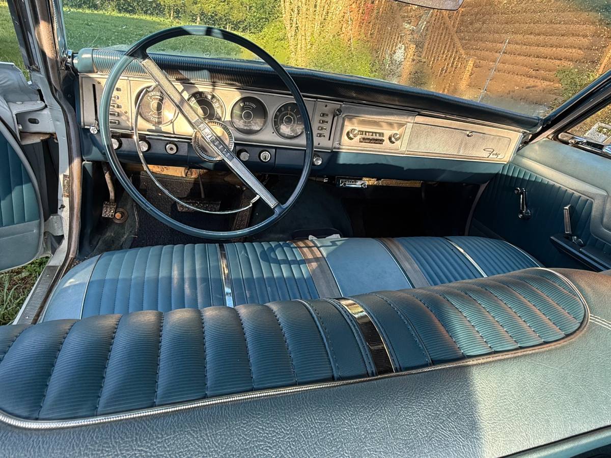 Plymouth-fury-1964-blue-1