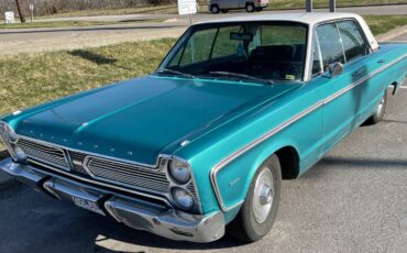 Plymouth-fury-1966-blue