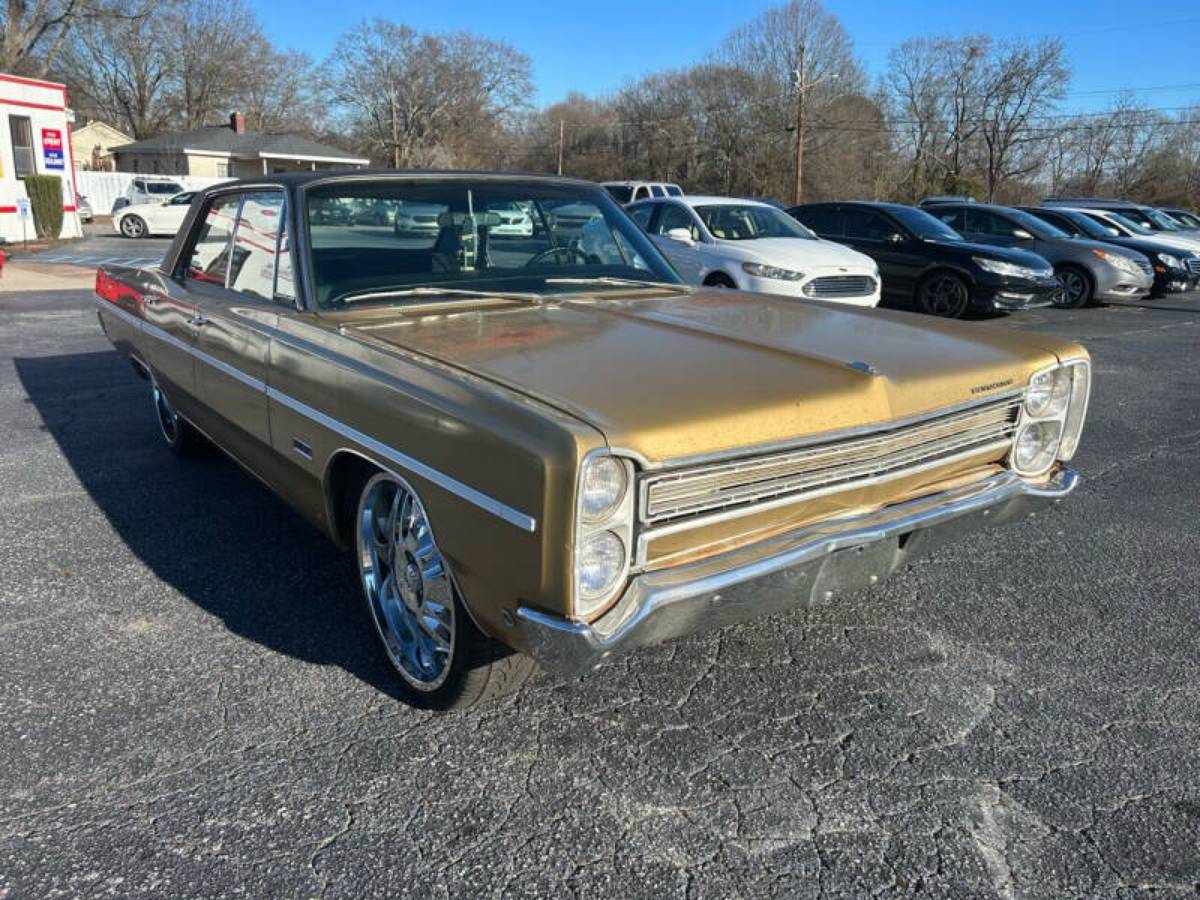 Plymouth-fury-3-1968-4