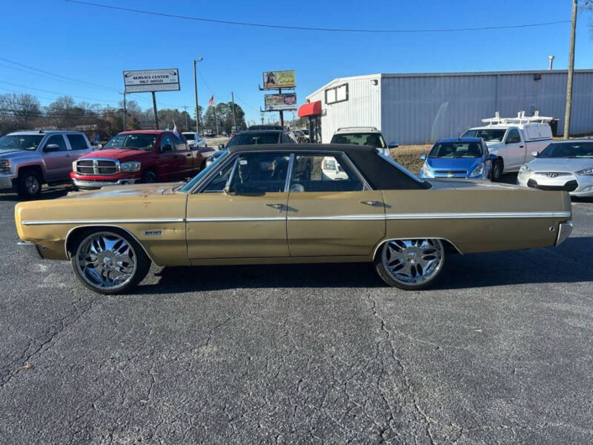 Plymouth-fury-3-1968-7