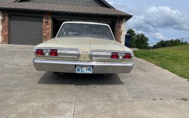 Plymouth-fury-iii-1966-yellow-2