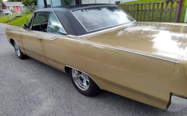 Plymouth-fury-iii-1967-3