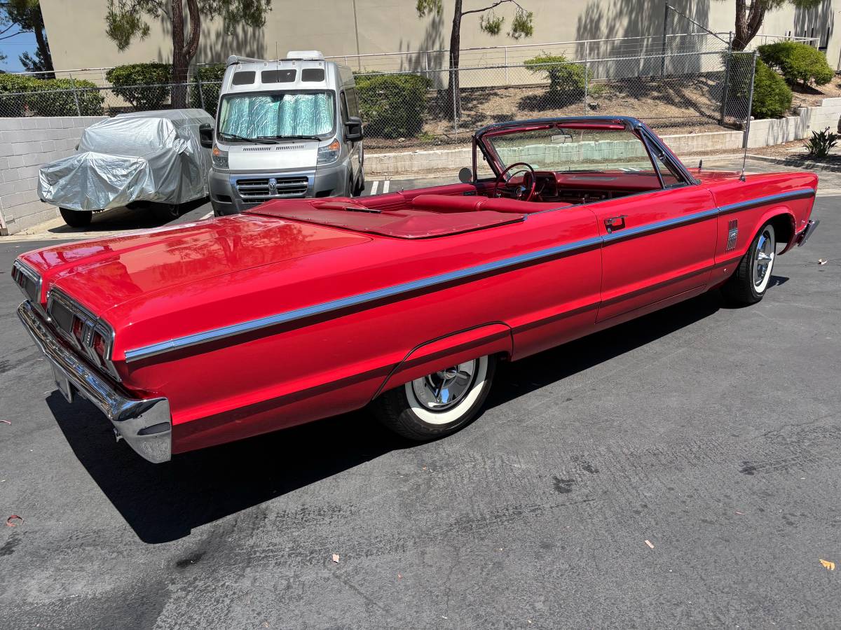 Plymouth-fury-lll-1966-red-13