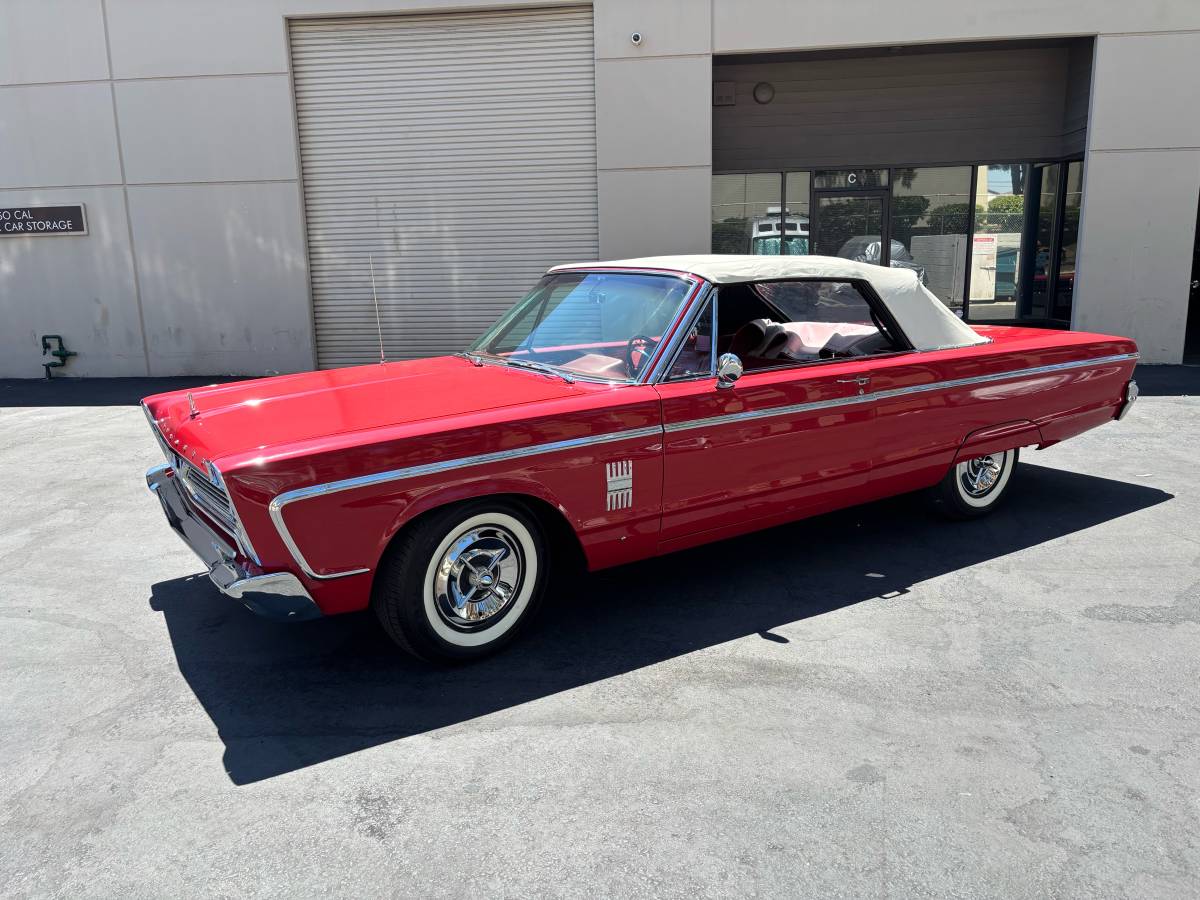 Plymouth-fury-lll-1966-red-21