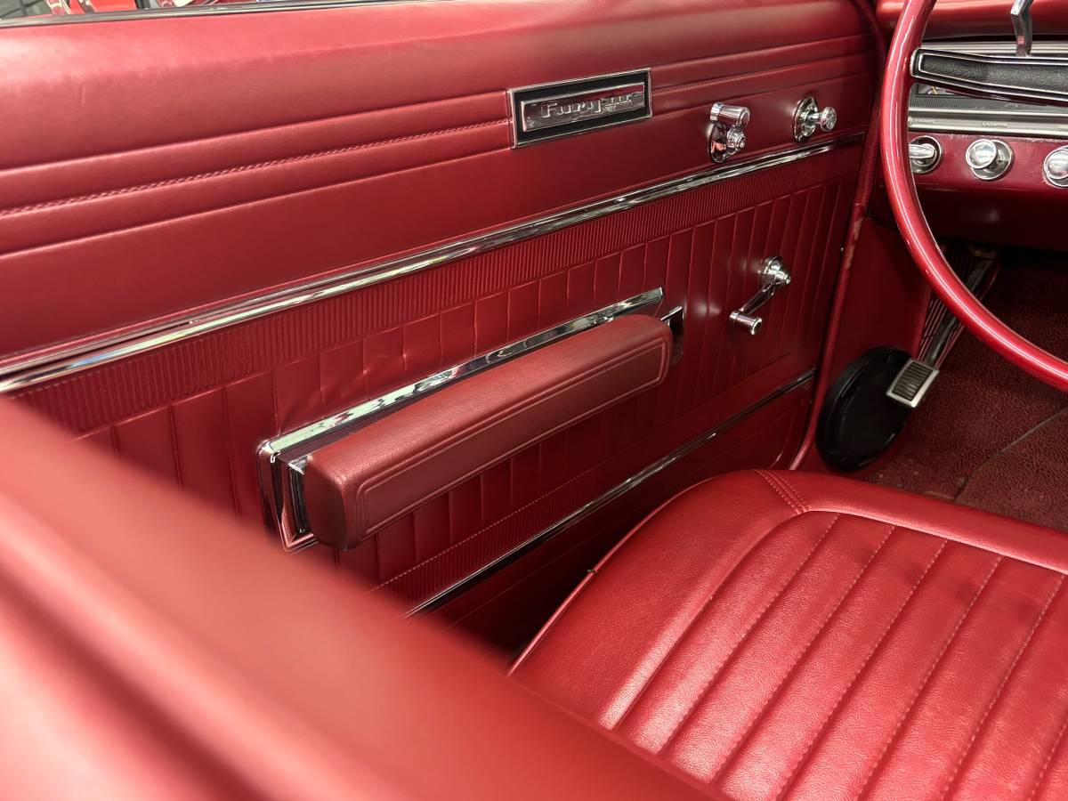 Plymouth-fury-lll-1966-red-4