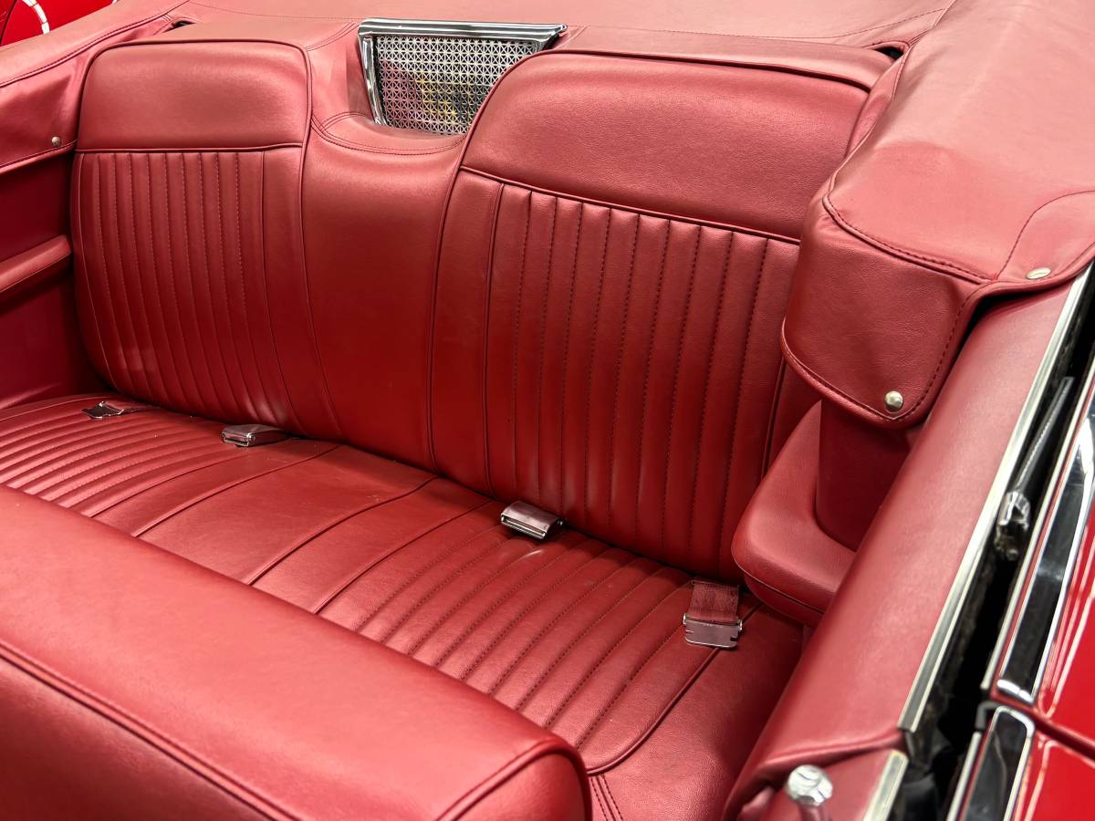 Plymouth-fury-lll-1966-red-5