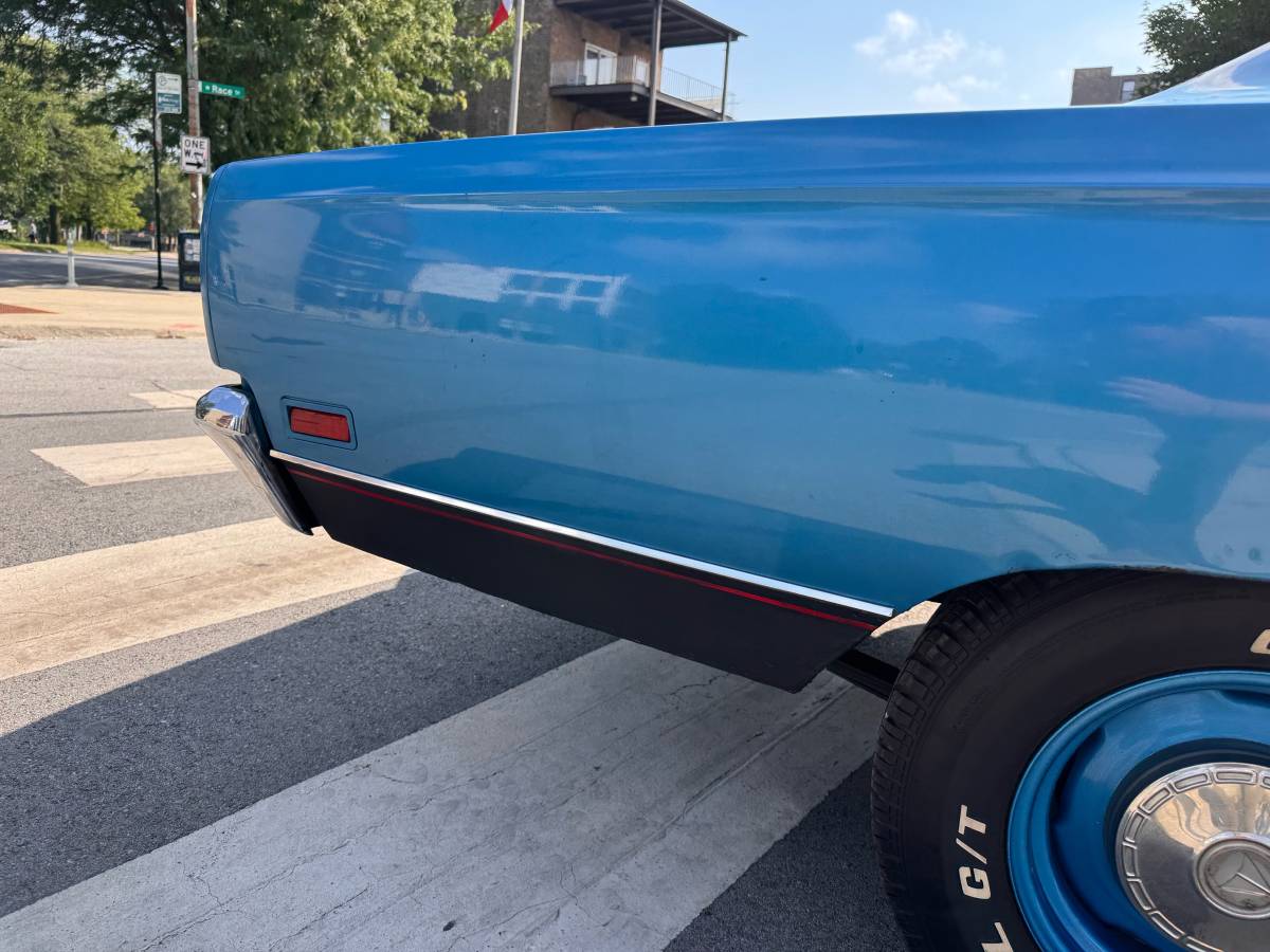 Plymouth-gtx-1969-blue-5