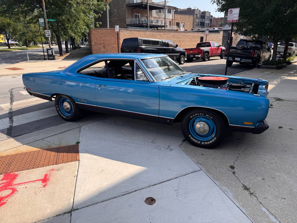 Plymouth-gtx-1969-blue