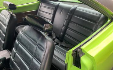Plymouth-gtx-1969-green-16