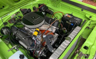 Plymouth-gtx-1969-green-3