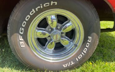 Plymouth-gtx-1969-red-18