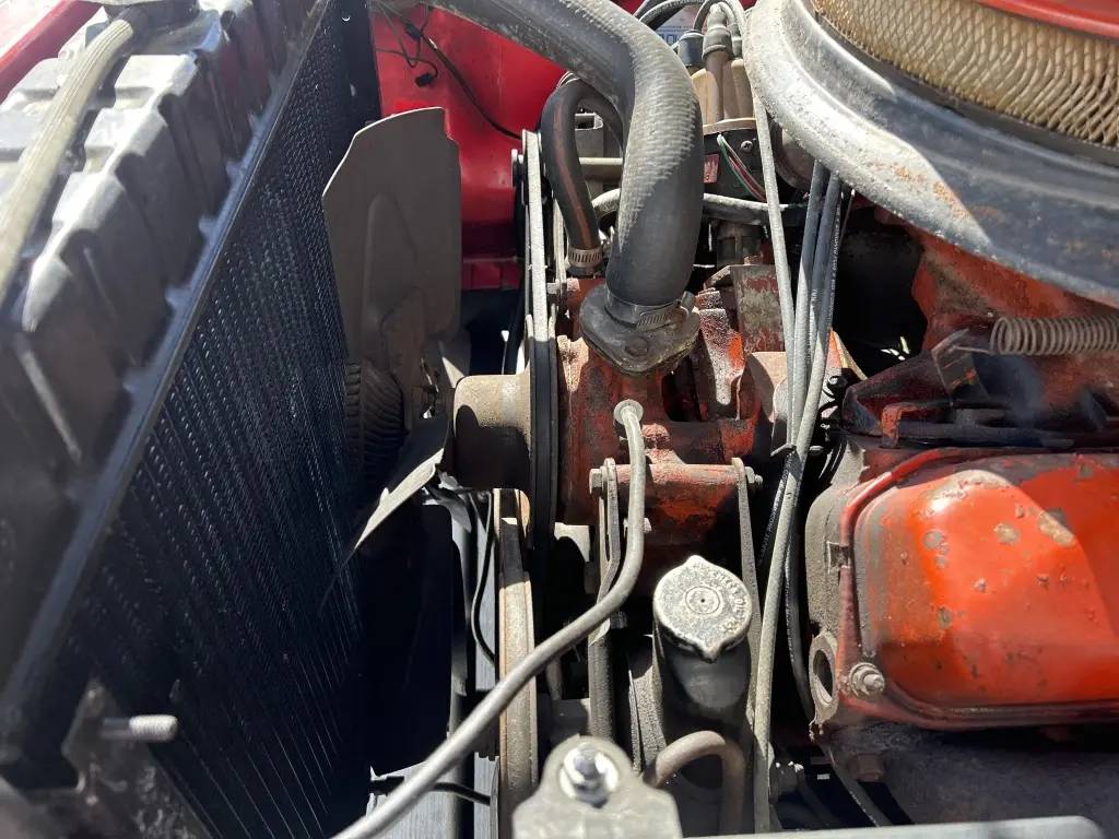 Plymouth-gtx-1969-red-25