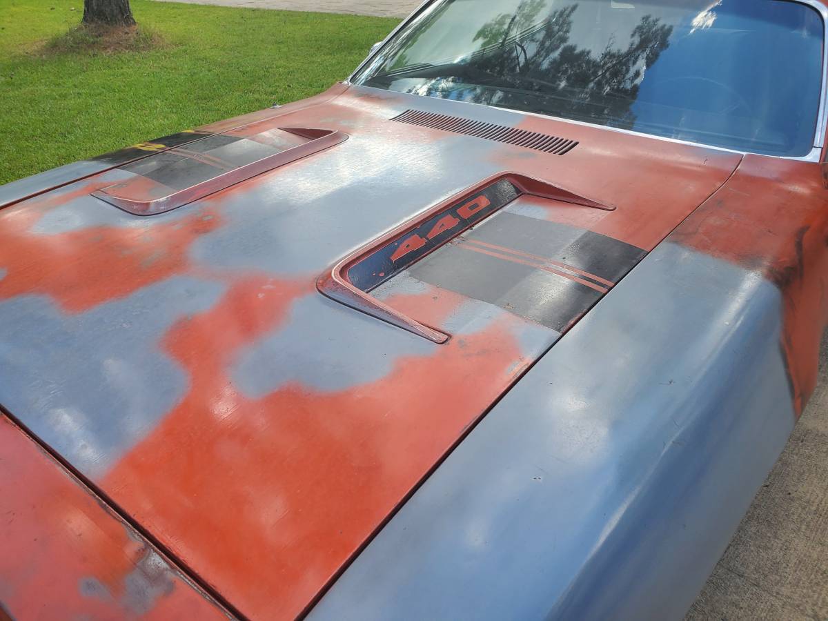 Plymouth-gtx-1971-orange-11