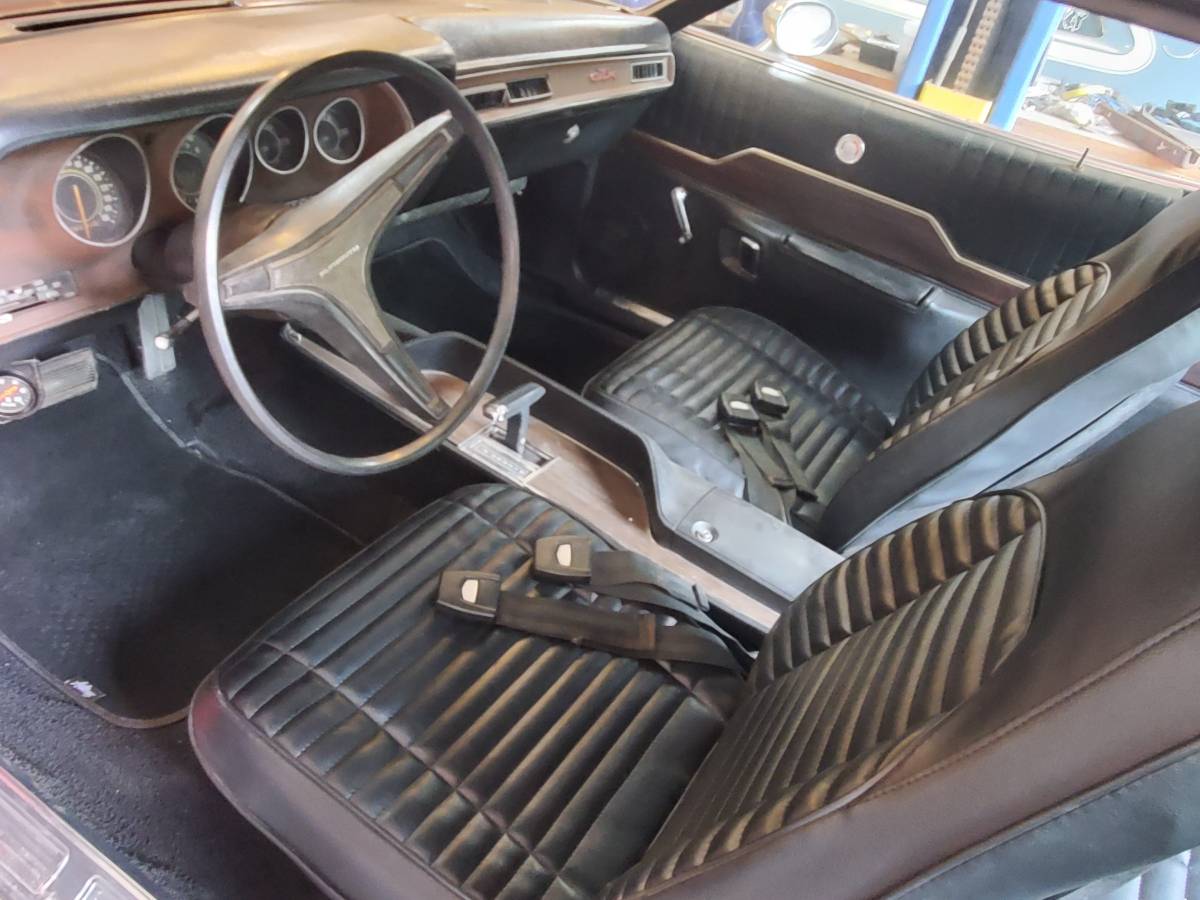 Plymouth-gtx-1971-orange-16