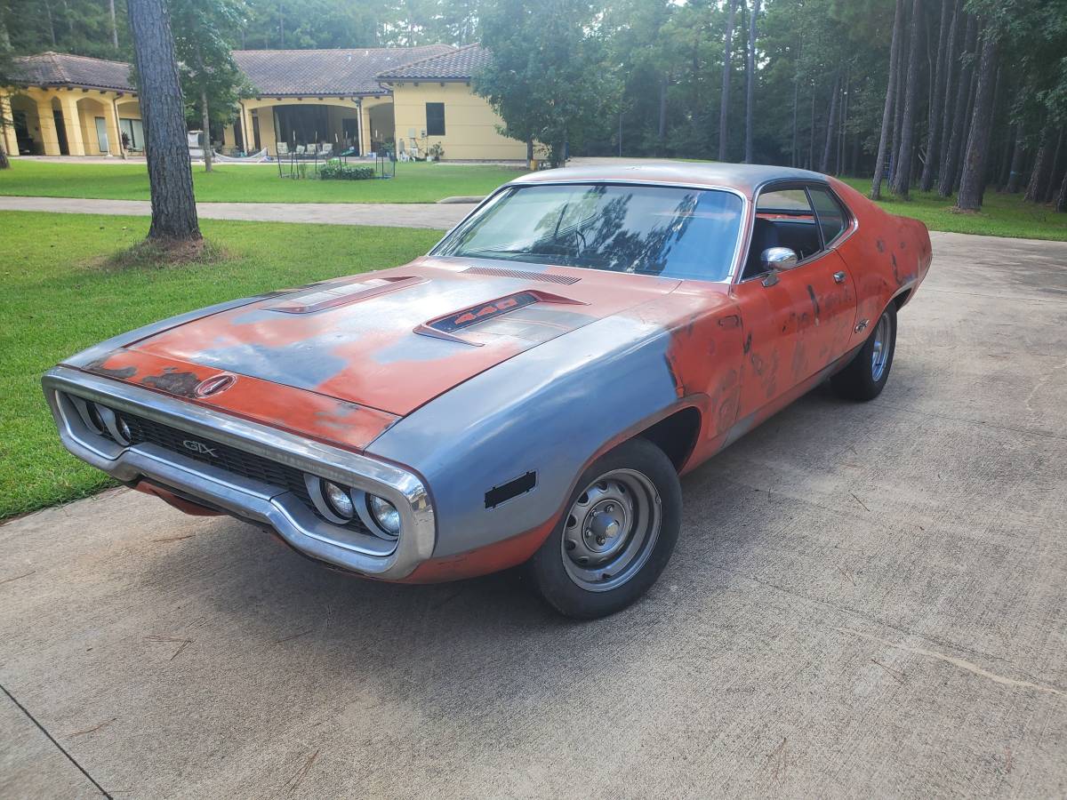 Plymouth-gtx-1971-orange-2