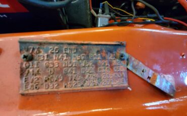 Plymouth-gtx-1971-orange-20