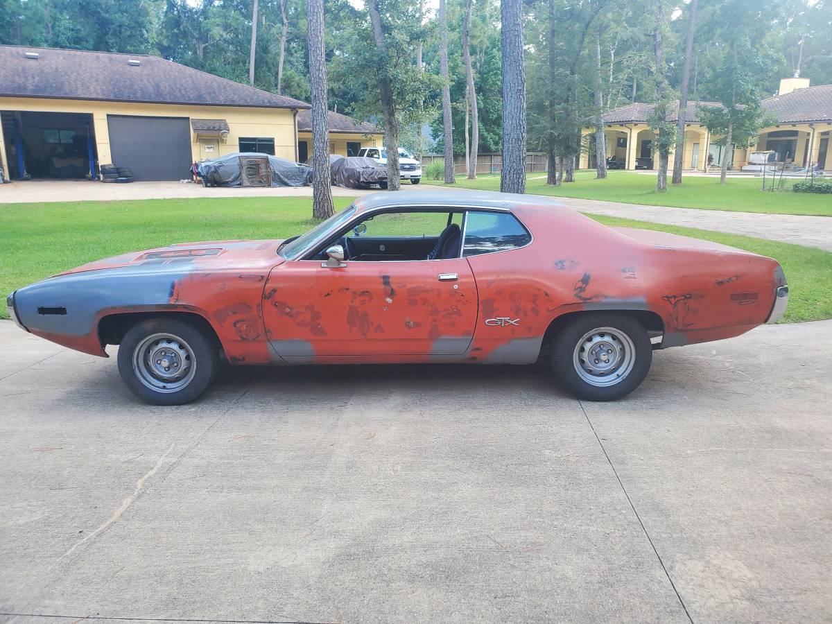 Plymouth-gtx-1971-orange-6