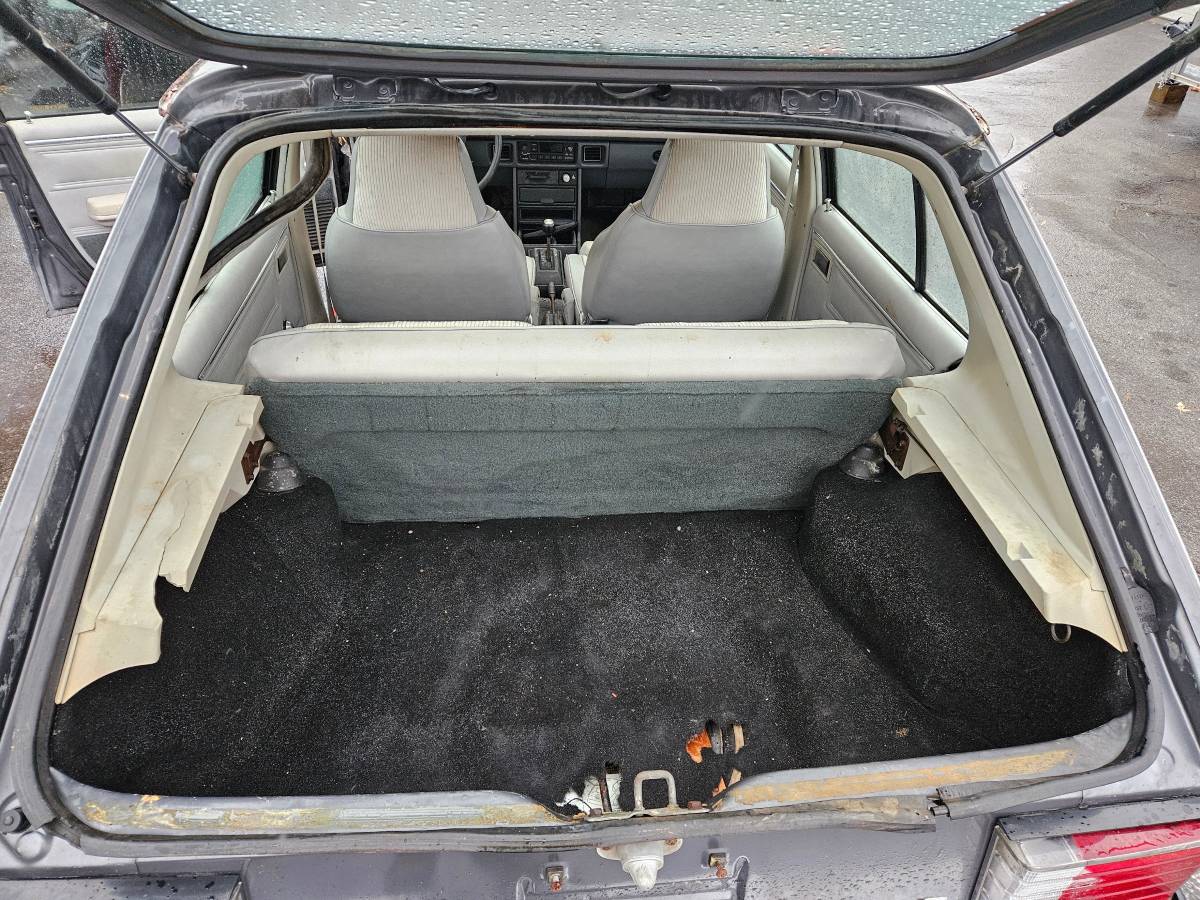 Plymouth-horizon-1987-grey-12