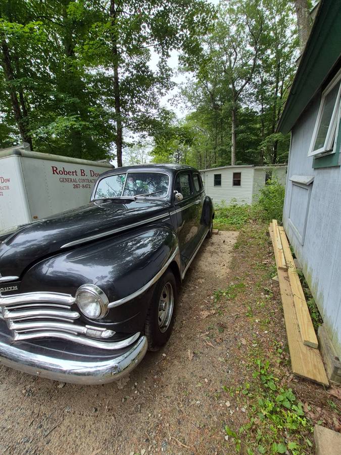 Plymouth-hotrod-1947-black-1