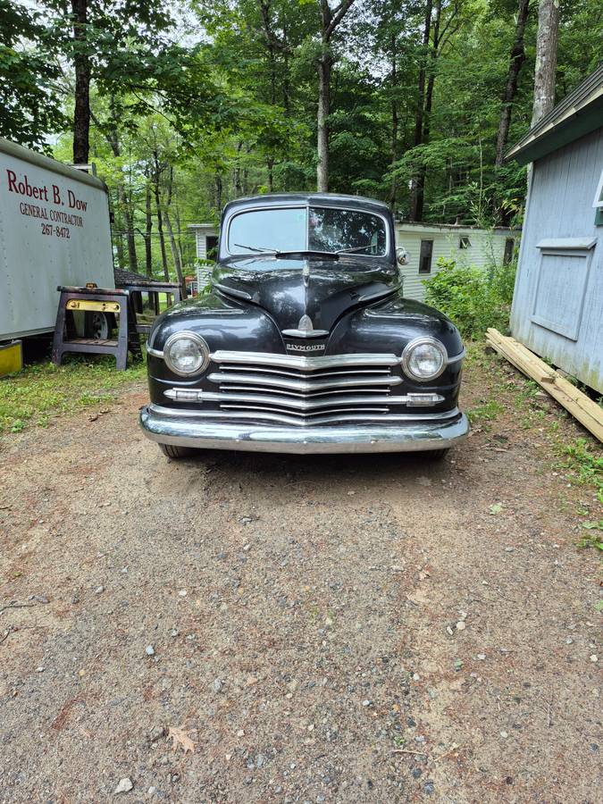 Plymouth-hotrod-1947-black