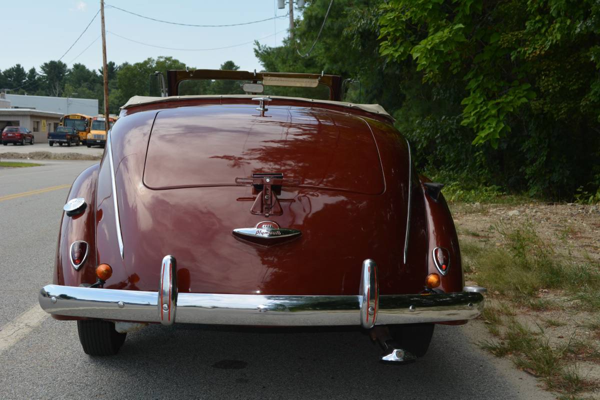 Plymouth-p8-1939-red-4