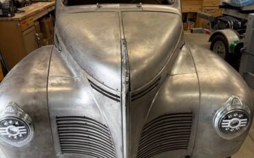 Plymouth-road-king-coupe-1940-grey-13