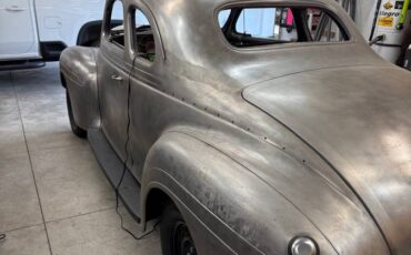 Plymouth-road-king-coupe-1940-grey-16