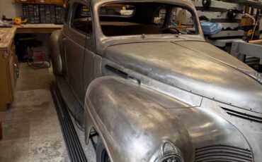 Plymouth-road-king-coupe-1940-grey-19