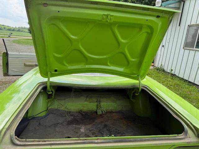 Plymouth-road-runner-1970-green-1