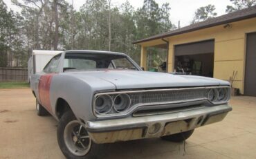 Plymouth-road-runner-1970-purple