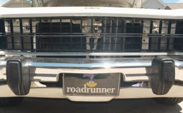 Plymouth-road-runner-1973-white-22