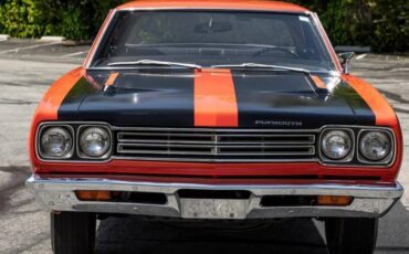 Plymouth-road-runner-hemi-1969-3