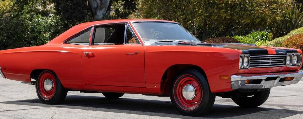Plymouth-road-runner-hemi-1969