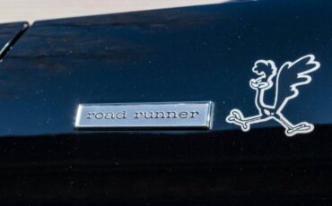 Plymouth-roadrunner-1968-1