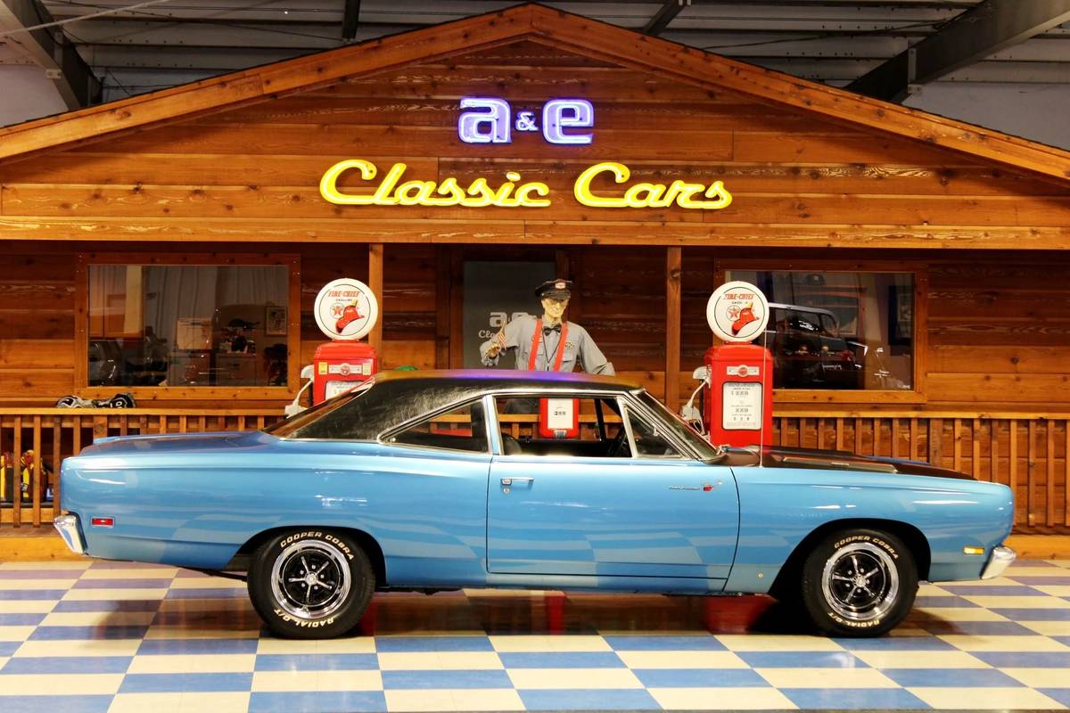 Plymouth-roadrunner-1969-10