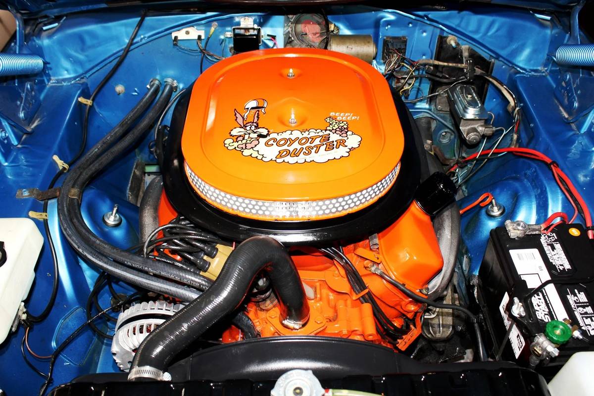 Plymouth-roadrunner-1969-20