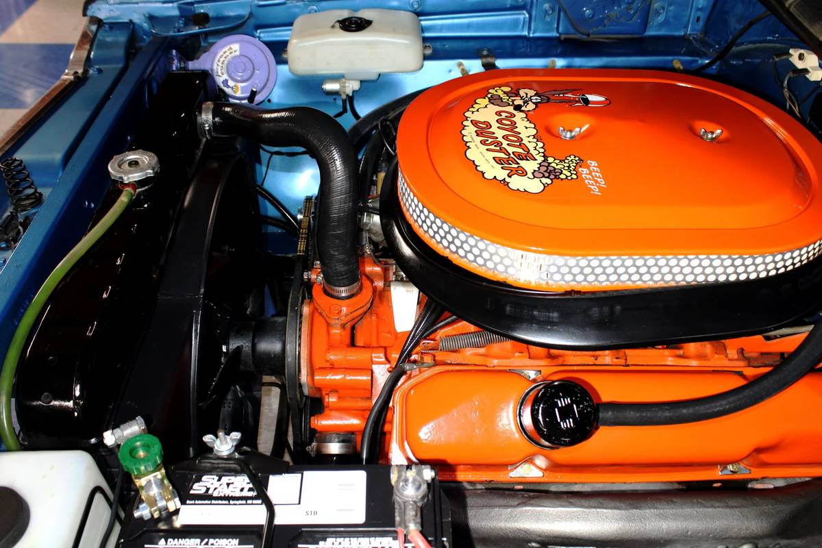 Plymouth-roadrunner-1969-22