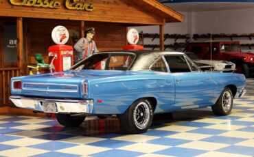 Plymouth-roadrunner-1969